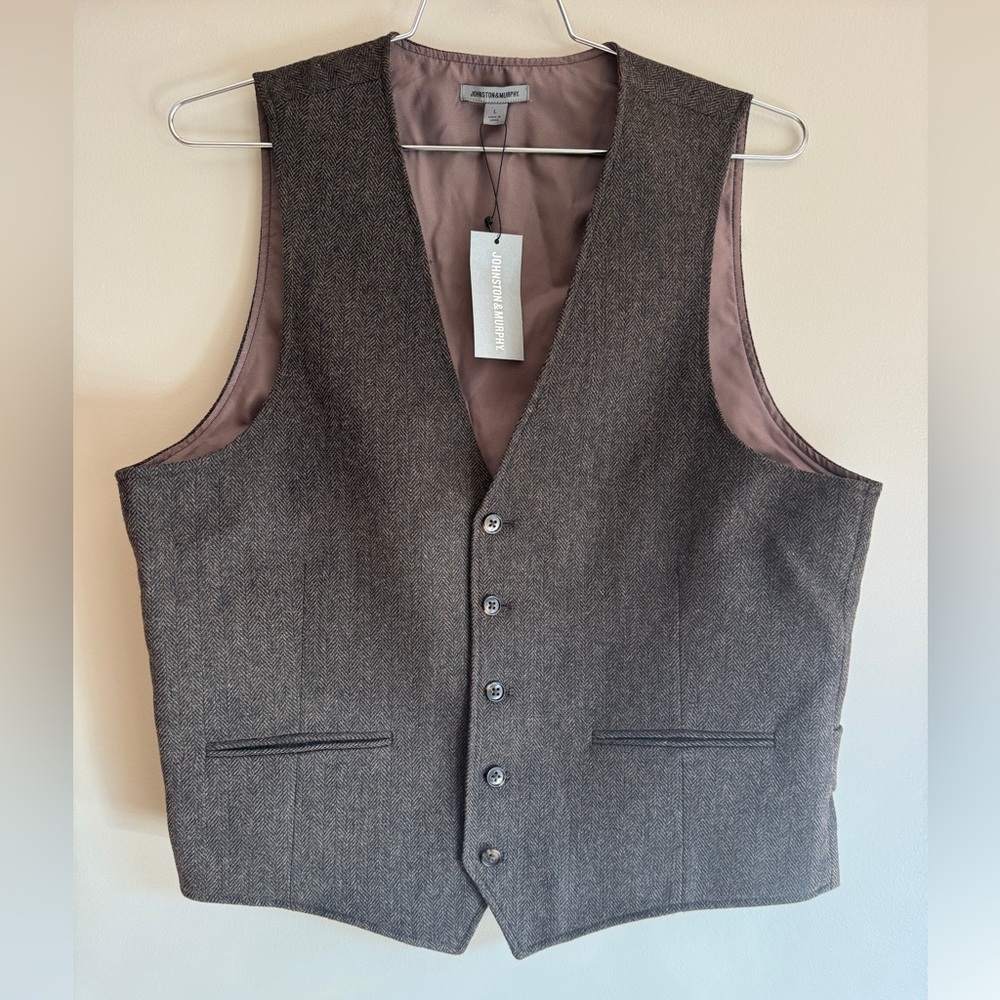 Johnston & Murphy Herringbone Vest